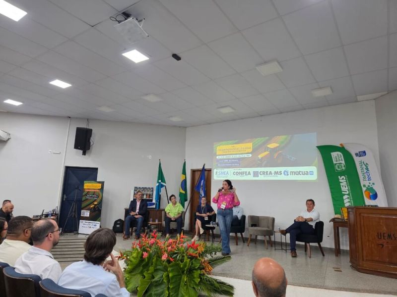 Curso de Conservação de Solo e Água na UEMS
