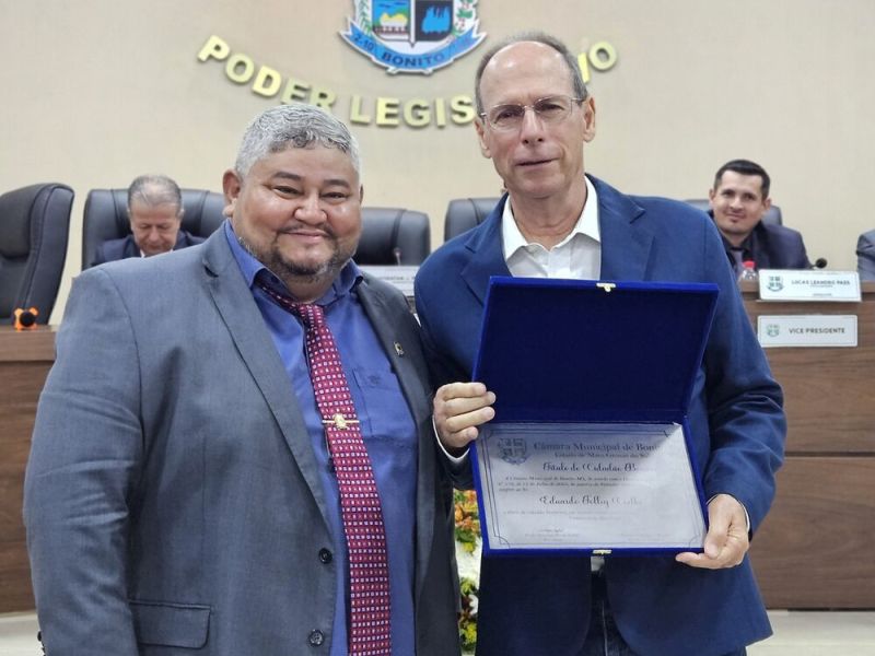 Eduardo Folley Coelho recebe Título de Cidadão Bonitense